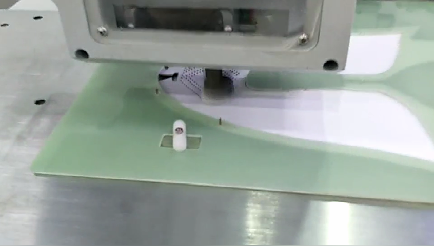 Máquina de perforación automática para zapatos Bolsas de cuero JYL-C3020